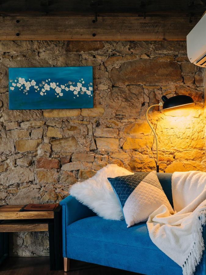 Triabunna Barracks Bed & Breakfast ภายนอก รูปภาพ