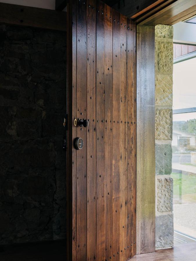 Triabunna Barracks Bed & Breakfast ภายนอก รูปภาพ